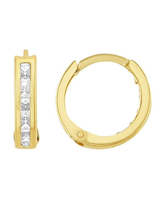Aretes huggies Joyería M de Leon de oro 10 K con acabado brillante zirconia