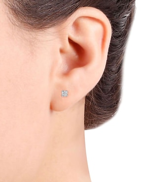 Broqueles Roca de oro blanco 14 K con acabado brillante zirconia