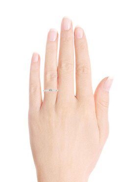 Solitario de oro blanco 14 k Klamore Athan diamante