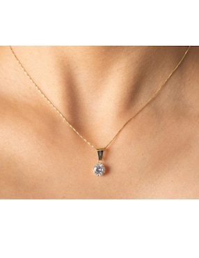 Dije Casal de oro amarillo 14 K zirconia