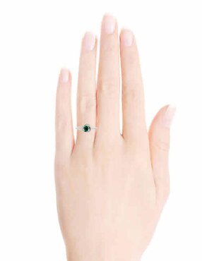 Anillo ovalado Fascinare Donelle 14 k de oro blanco esmeralda y diamante brillante