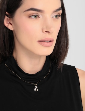 Colgante Y Dije de letras Fonelli de oro 14 K