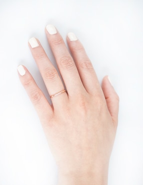 Anillo Ingrata Fortuna de oro rosa pavé