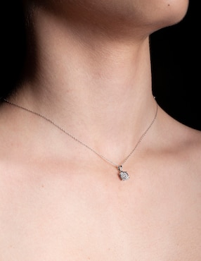 Collar Con Dije Jayda De Oro Blanco Con Diamante 14 k Acabado Brillante