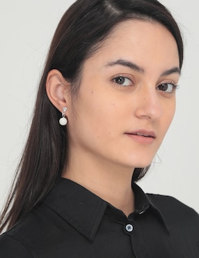 Aretes redondos E&N Cherny de plata P 925 con acabado lustre madre perla
