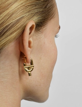 Aretes Tous Manifesto de plata P 925 con acabado baño de oro