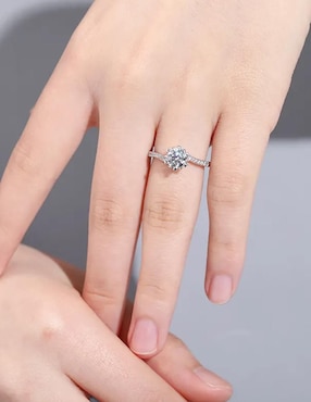 Anillo de compromiso Clepsidra
