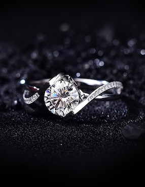 Anillo de compromiso Clepsidra