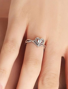 Anillo de compromiso Clepsidra