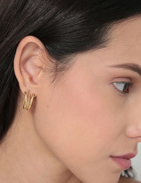 Aretes Unoaerre de oro