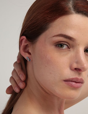 Aretes Riccardo Orsato con acabado brillante fantasía