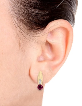 Aretes Fascinare Lunetta de oro con acabado brillante rubí y diamante