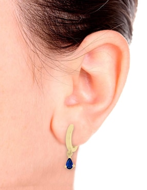 Aretes redondos Fascinare Neil de oro con acabado brillante zafiro