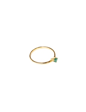 Anillo de pera Ingrata Fortuna Pear 14 k de oro amarillo esmeralda pulido