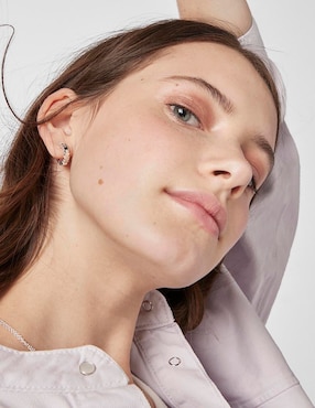 Aretes redondos Tous Puppies de plata P 925 con acabado brillante