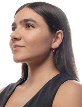 Aretes de gota Mancini de oro con acabado brillante zirconia