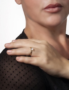 Anillo con gema Unlimited By Ob 10 k de oro zirconia pulido