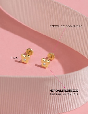Broqueles de mariposa In Season Jewelry de oro con acabado brillante zirconia cúbica