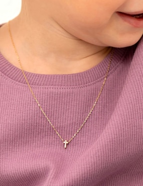 Collar de cruz In Season Jewelry de oro amarillo 14 K