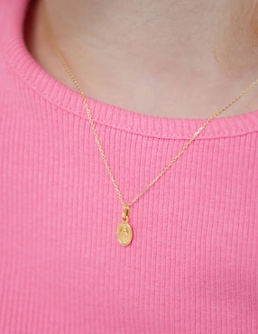 Collar ovalado In Season Jewelry de oro amarillo 14 K