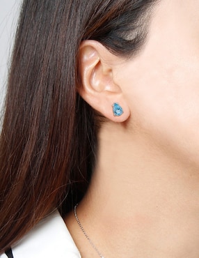 Aretes de gota Valessa de oro con acabado espejo topacio