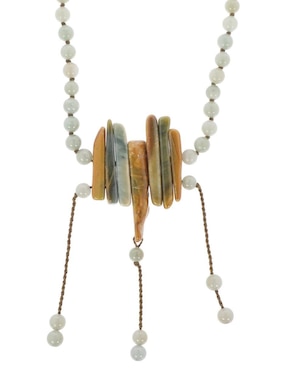 Aretes, collar y pulsera artesanal de Jade Rocio de la Mañana Tienda del Museo Nacional de Antropología