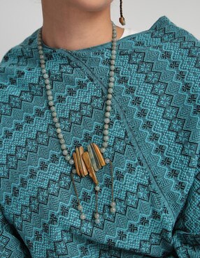 Aretes, collar y pulsera artesanal de Jade Rocio de la Mañana Tienda del Museo Nacional de Antropología