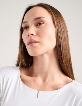 Collar con dije Unoaerre de oro 14 K