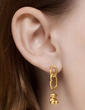 Aretes ovalados Tous Hold Oval de oro con acabado brillante