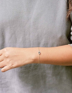 Pulsera Ingrata Fortuna de oro 14 k Oriana con acabado pavé