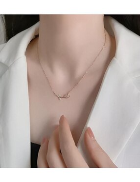 Collar de flor Wünd de plata P 925