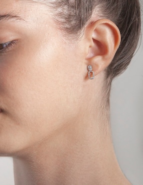Aretes Jayda de oro con acabado brillante diamante