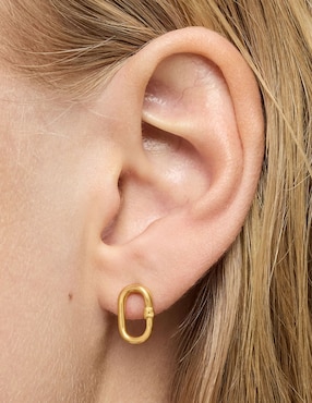 Aretes circulares Tous Hold Oval de oro con acabado brillante perla