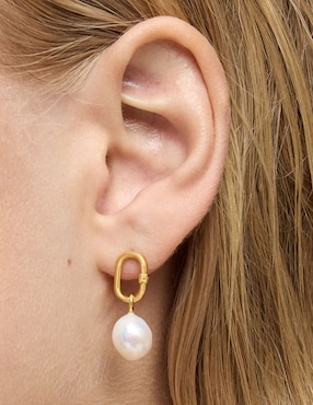 Aretes circulares Tous Hold Oval de oro con acabado brillante perla