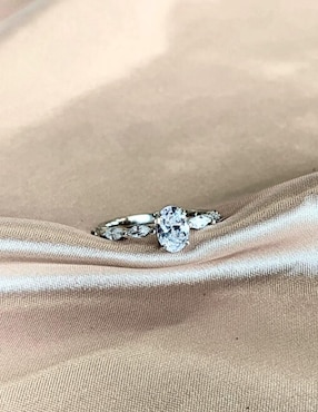 Anillo de compromiso de plata P 925 Yoiko zirconia