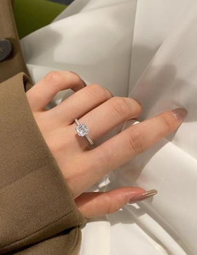 Anillo de compromiso de plata P 925 Yoiko zirconia