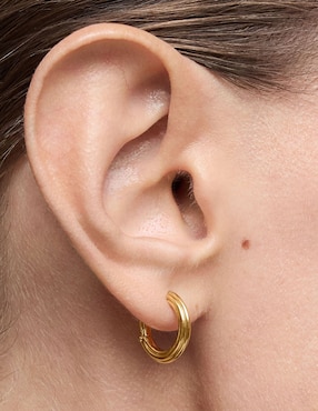 Aretes redondos Tous 1950 de plata 18 K con acabado brillante