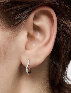 Aretes de aro circulares Tous New Hav de oro blanco con acabado pavé diamante
