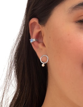 Aretes de aro circulares Teresa Díaz Joyería Mexicana Somos Uno de plata P 925 con acabado pavé perla