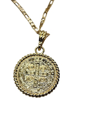 Collar con dije san benito Limerence By Claudia Herrera de oro laminado 14 K