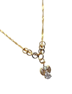 Collar con dije ángel de ángel Limerence By Claudia Herrera de oro laminado 14 K