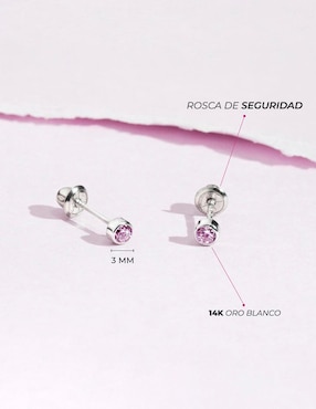 Broqueles In Season Jewelry de oro blanco 14 K con acabado brillante zirconia cúbica