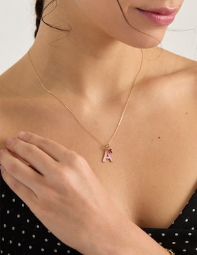 Collar con dije de letra a Fonelli de oro 14 K