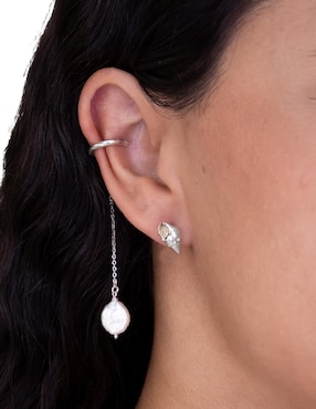 Aretes circulares Teresa Díaz Joyería Mexicana Tesoros Del Océano de plata P 925 con acabado plateado perla