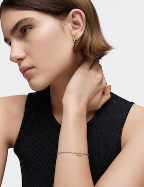 Pulsera Tous de oro amarillo 18 k Hold Oval con acabado liso