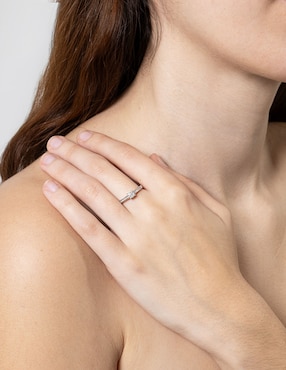 Anillo con gema Jayda 14 k de oro diamante pulido