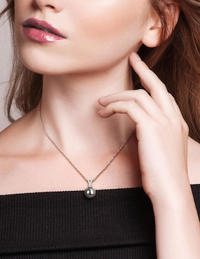 Collar Julianna B de oro blanco 14 K