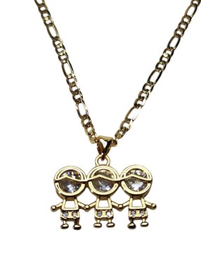 Collar con dije de niño Limerence By Claudia Herrera de oro laminado 14 K