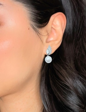 Aretes de alas Aretize de plata P 925 con acabado brillante imitación perla
