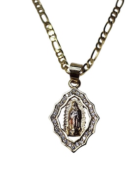 Collar Virgen de Guadalupe ovalado Limerence By Claudia Herrera de oro laminado 14 K
